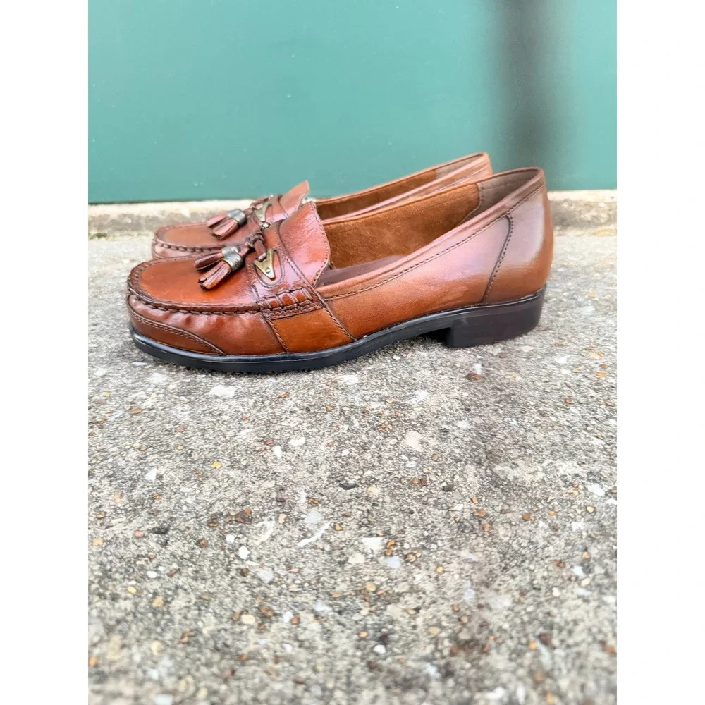 Michel Women's 8M Brown Leather Tassel Loafers Horsebit Moc Toe Classic‎